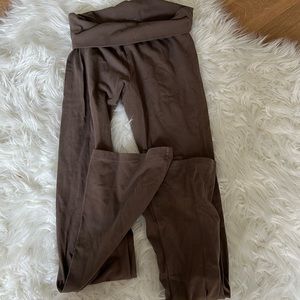 brandy melville - brown flare cotton pants
